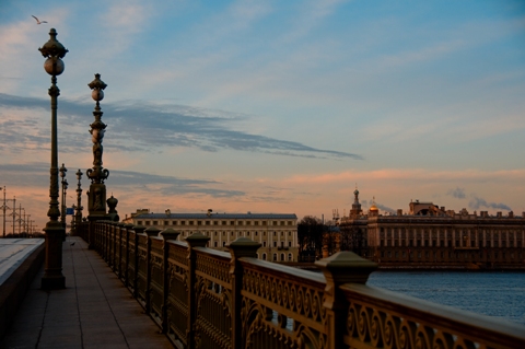 Троицкий мост. Сумерки. Петербург