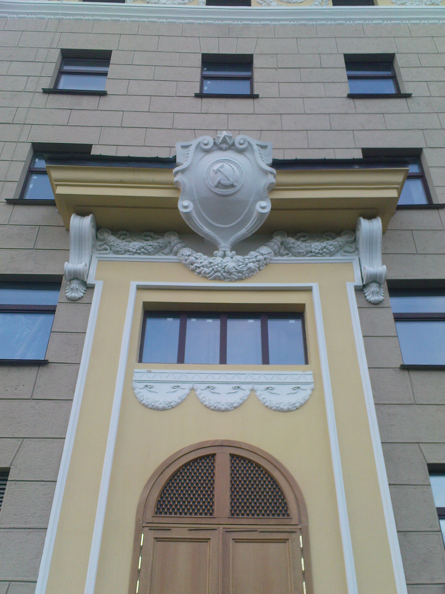Местный отреставрированный театр. Петрозаводск. Июнь 2010 года. Фото: А.Хохлов